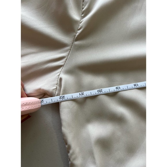 New Turndown Collar Men Dress Shirt Loose Style Button Down for Business Work - Picture 5 of 7